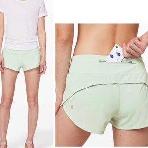 Lululemon Speed Up Mid-Rise Shorts 4" Mystic Mint